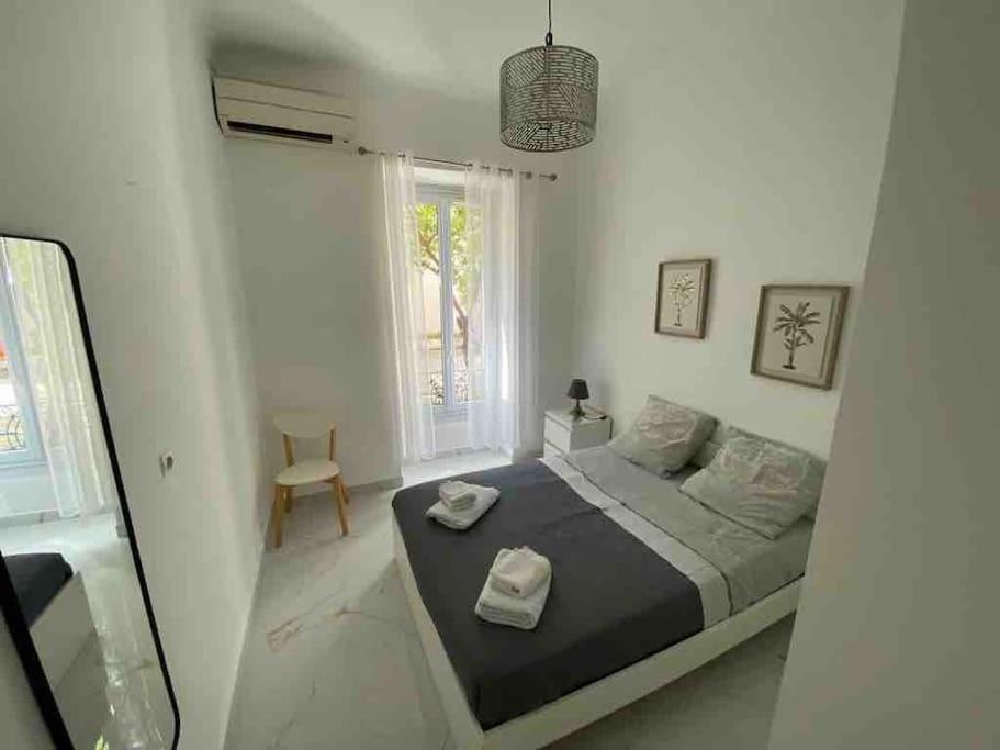 4 Pieces - Cour Privative - Port De Appartamento