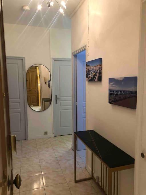 Appartamento 4 Pieces - Cour Privative - Port De Nizza