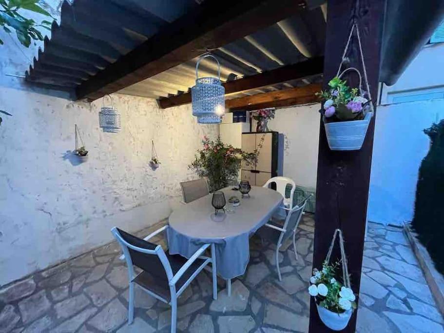 4 Pieces - Cour Privative - Port De Nizza