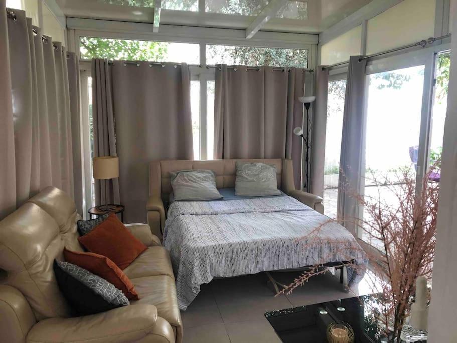 Appartamento 4 Pieces - Cour Privative - Port De Nizza