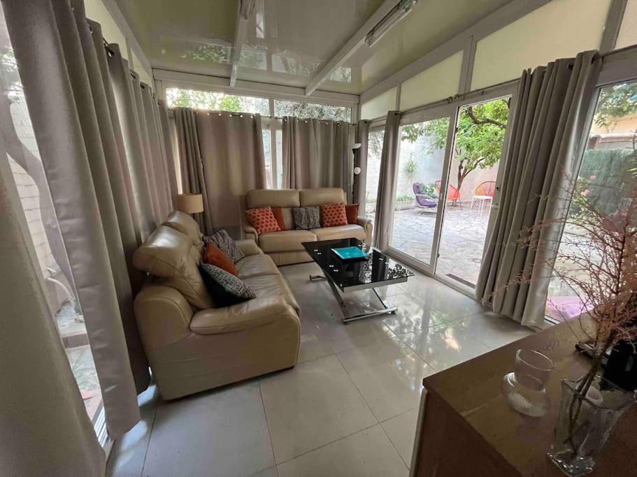 4 Pieces - Cour Privative - Port De Apartment