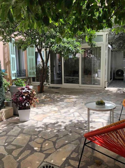 Apartment 4 Pieces - Cour Privative - Port De Nizza